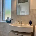 Riflesso D'azzurro Bed & Breakfast 4*